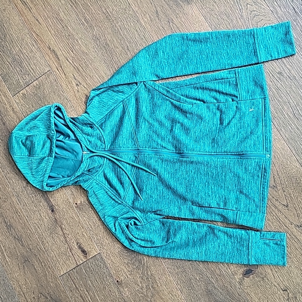 DANSKIN RUNNING JACKET SIZE SMALL